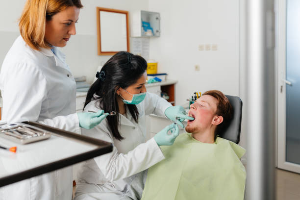 Best Emergency Treatment for Dental Infections or Abscesses in Wickliffe, OH